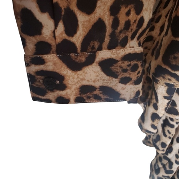 🌺LANE BRYANT Dramatic High-Low Leopard Print Button Down Top Size 26🌺 - Picture 6 of 10